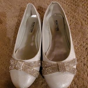 Girls can it cold gently use reaction dress shoes